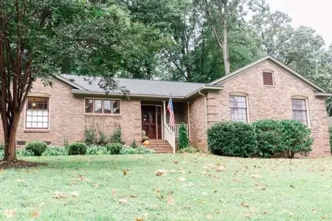 423 E Rowan St, Raleigh, NC 27609