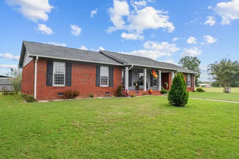 107 Murchison Dr, Dunn, NC 28334 photo 3