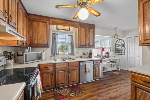 107 Murchison Dr, Dunn, NC 28334 photo 9
