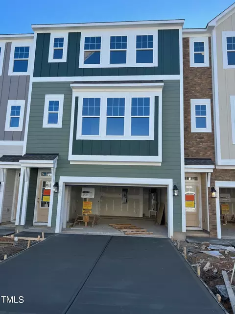 2233 Kettle Fls #389, Apex, NC 27502