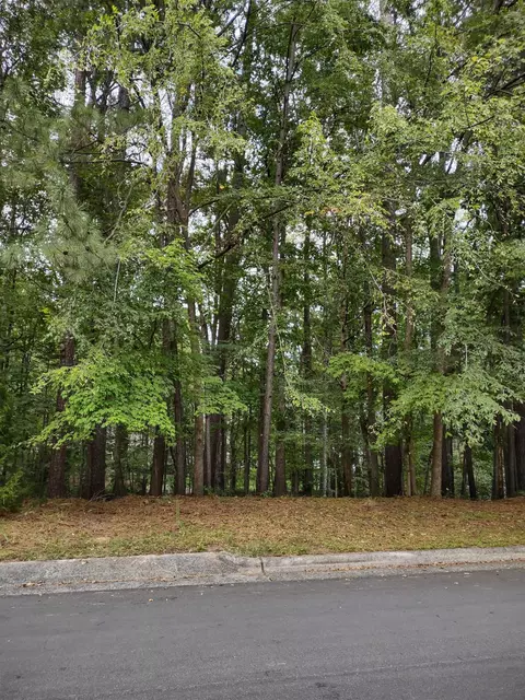 7 Governors Pl, Durham, NC 27705