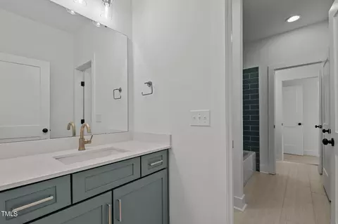 Bath - 3813 Coach Lantern Ave, Wake Forest, NC 27587 photo 3 of 6