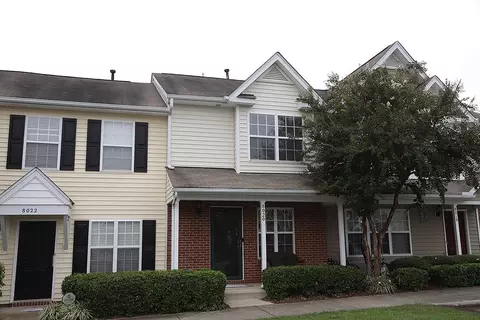 8020 River Gold Ln, Raleigh, NC 27616