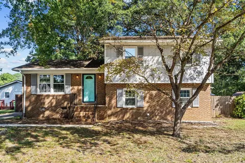 3005 Oldham Ct, Raleigh, NC 27604