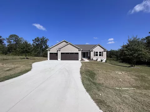 345 Touchdown Way, Benson, NC 27504 photo 2