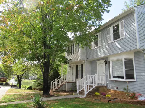 19 Durbin Pl, Durham, NC 27705 photo 2
