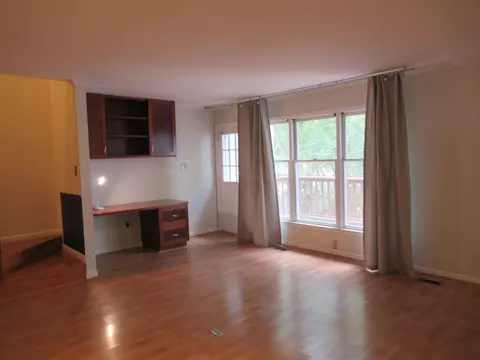 19 Durbin Pl, Durham, NC 27705 photo 4