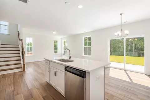 2902 Ginger Hill Ln, Durham, NC 27703 photo 8