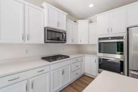 2902 Ginger Hill Ln, Durham, NC 27703 photo 9