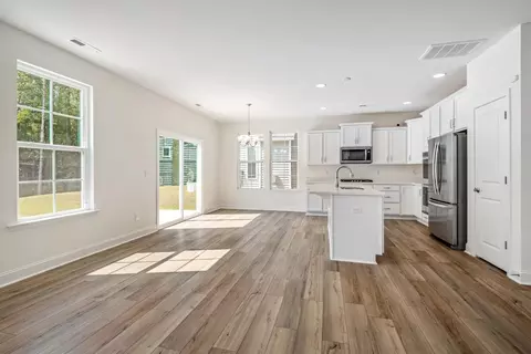 2902 Ginger Hill Ln, Durham, NC 27703 photo 6