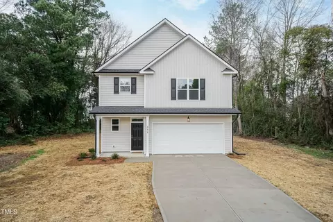 411 N Mckay Ave, Dunn, NC 28334