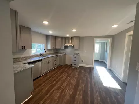 114 N Holmes St, Erwin, NC 28339 photo 11