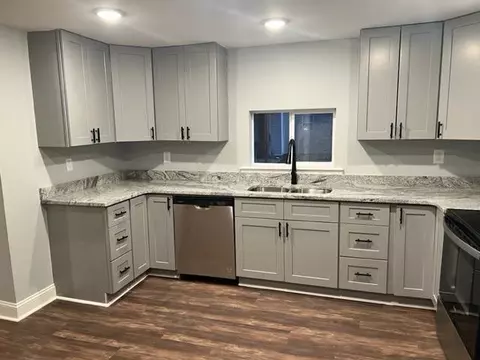 114 N Holmes St, Erwin, NC 28339 photo 8