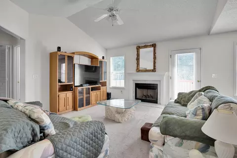 8908 Deep Well Dr, Willow Spring, NC 27592 photo 4