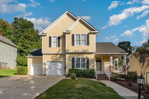 1723 Farmington Grove Dr, Raleigh, NC 27614