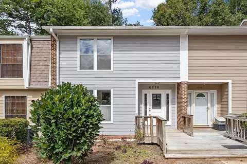 6226 Dixon Dr, Raleigh, NC 27609