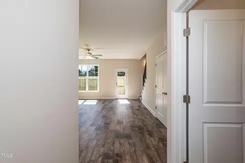 508 E Harnett St, Dunn, NC 28334 photo 8
