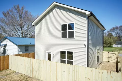 508 E Harnett St, Dunn, NC 28334 photo 5