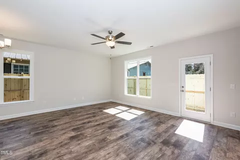 508 E Harnett St, Dunn, NC 28334 photo 10