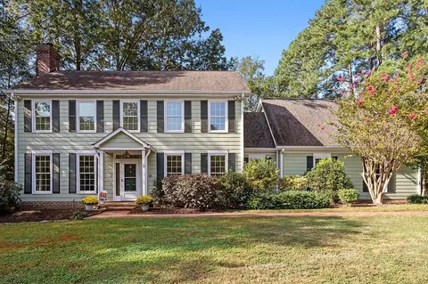9 Hampton Hill Pl, Chapel Hill, NC 27517