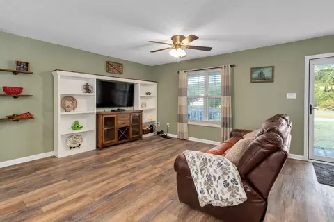 129 Conner Dr, Clayton, NC 27520 photo 4