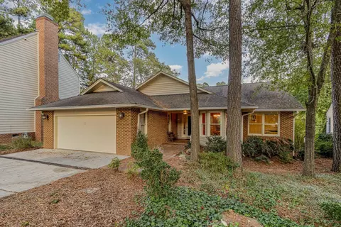 110 Lakeshore Dr, Durham, NC 27713