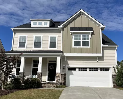 1928 Gray Meadow Dr, Apex, NC 27502