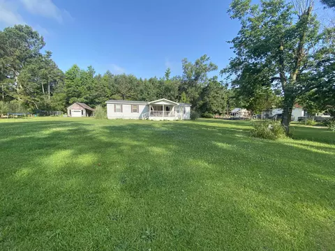 314 Harrington Rd, Fairmont, NC 28340