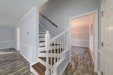 507 Valley Dr, Durham, NC 27704 photo 4