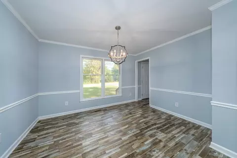 507 Valley Dr, Durham, NC 27704 photo 6