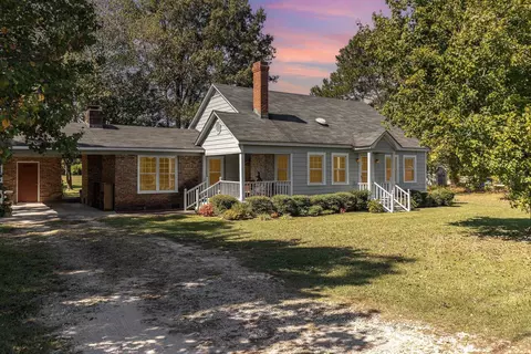 6930 Us 401 Hwy S, Bunnlevel, NC 28323