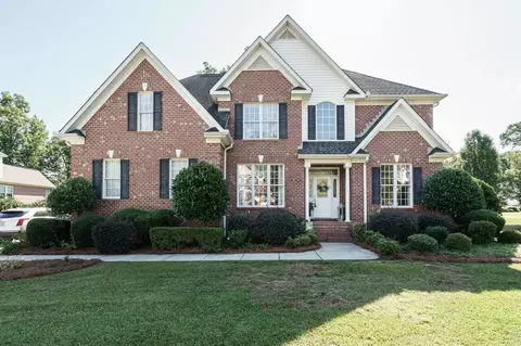 1525 Winterlocken Dr, Sanford, NC 27330