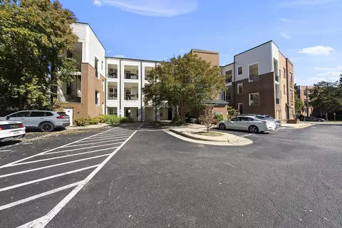 1001 Hillsborough St #100, Raleigh, NC 27603