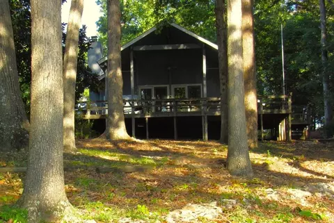 49 Custer Ct, Clarksville, VA 23927