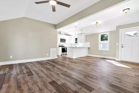 2015 Schieffelin Rd, Apex, NC 27502 photo 9