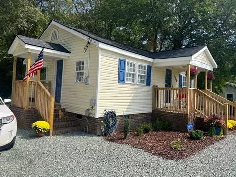 608 Wondertown Dr, Erwin, NC 28339 photo 2