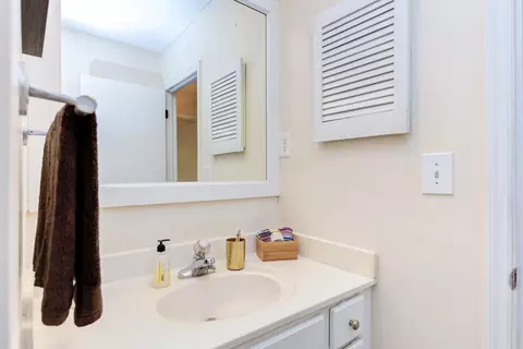 2132 Strebor St, Durham, NC 27705 photo 23