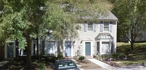 252 Beechtree Dr, Cary, NC 27513