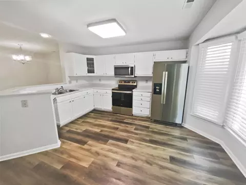 252 Beechtree Dr, Cary, NC 27513 photo 3