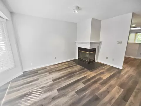 252 Beechtree Dr, Cary, NC 27513 photo 2
