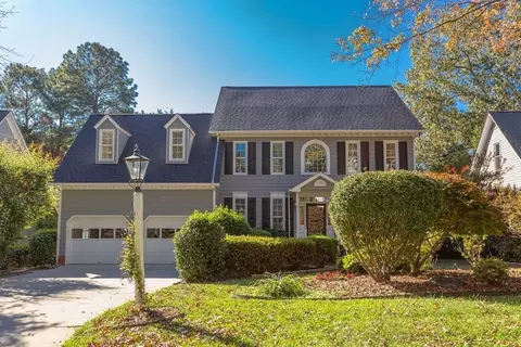 2066 Carriage Way, Chapel Hill, NC 27517