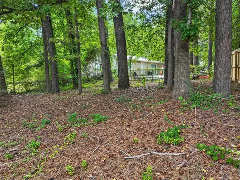 2504-2506 Evers Dr, Raleigh, NC 27610 photo 9