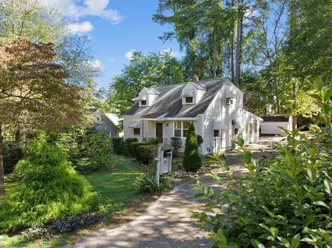 1104 Grace St, Raleigh, NC 27604