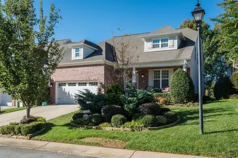 306 Sam Snead Dr, Mebane, NC 27302