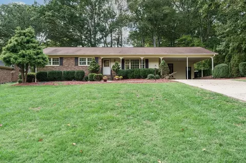 5107 Pine Trail Dr, Durham, NC 27712