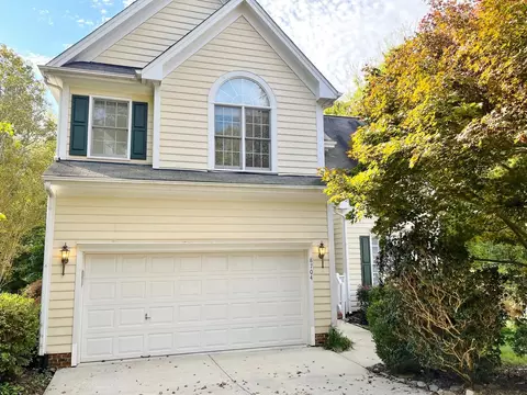 8704 Deerland Grove Dr, Raleigh, NC 27615