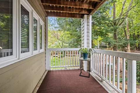 724 Springfork Dr #CEDAR POINTE CONDO PH2 UN426, Cary, NC 27513 photo 4