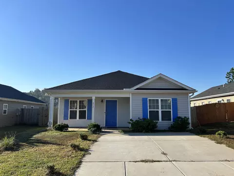 812 Grove Creek Ln, Raleigh, NC 27610
