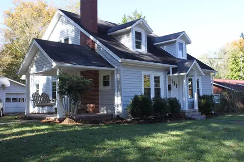 447 W Main St, Jonesville, NC 28642