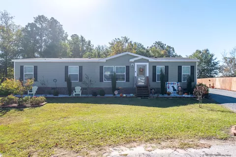 47 Colt Ln, Dunn, NC 28334